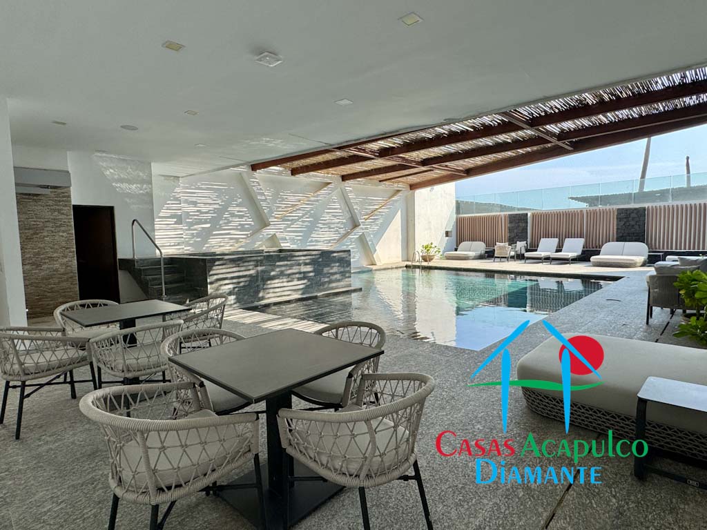 Bayam Residences - Alberca hombres 3